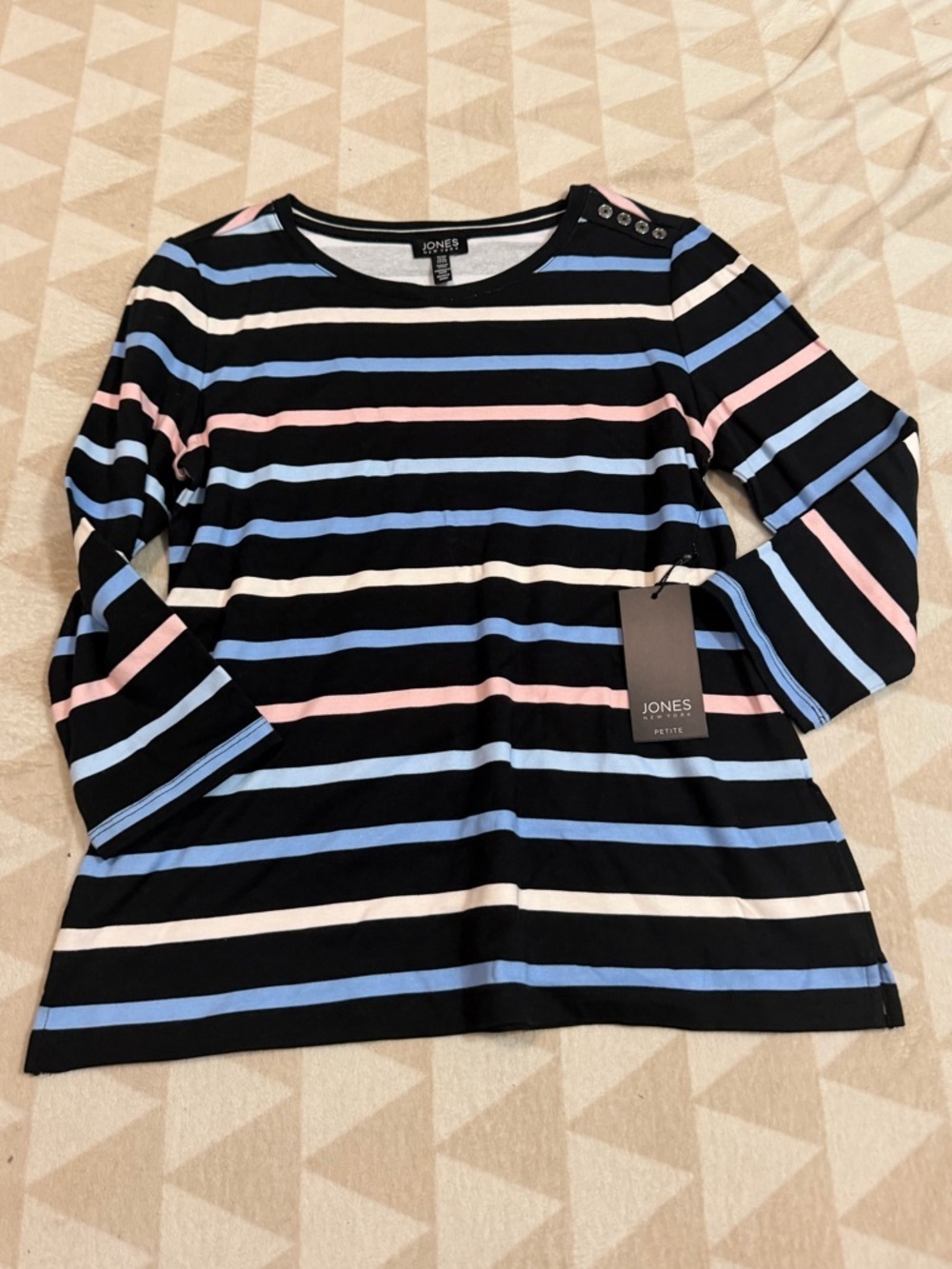Jones New York crewneck striped top button shoulder pink blue white stripes